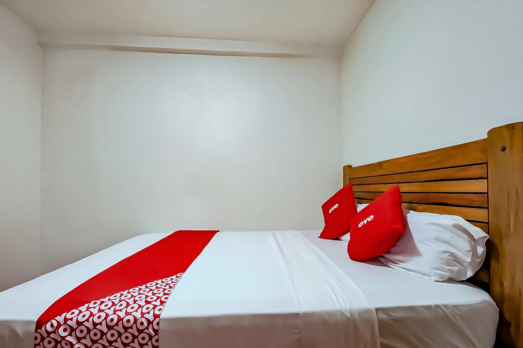 Hotel Cote D' Azure Las Piñas Zewnętrze zdjęcie